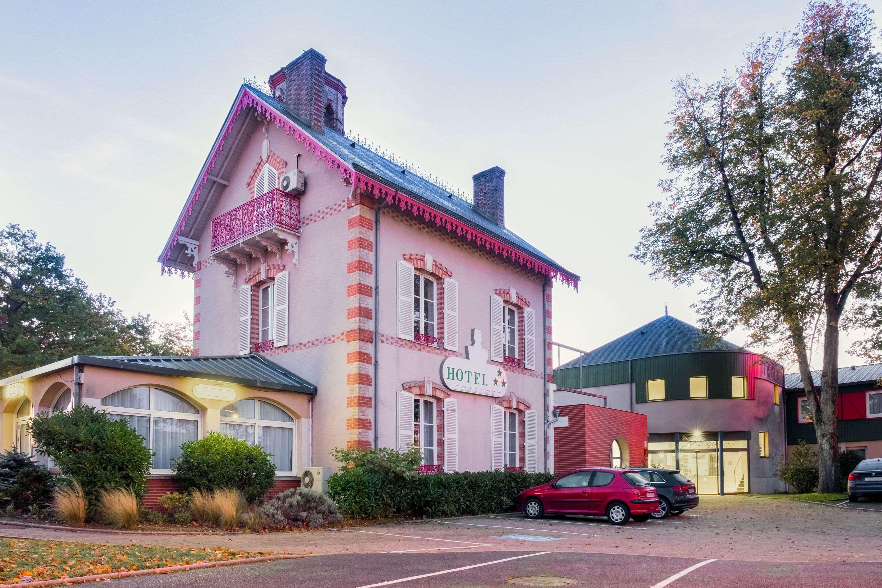 Hotel Le Circuit Le Mans Exteriér fotografie